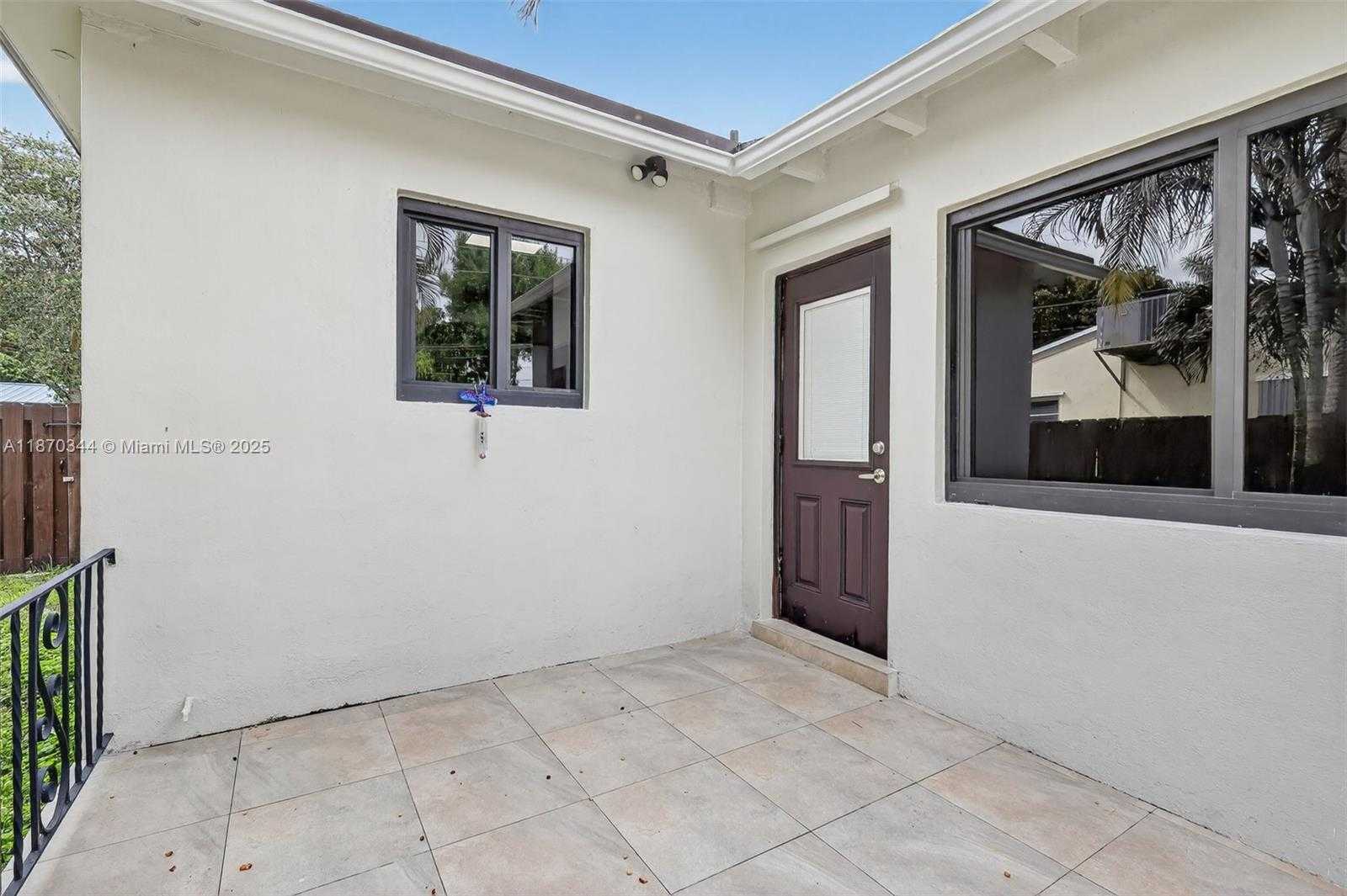 Small Image of 606 NORTH 28TH AVE, Hollywood Number 27