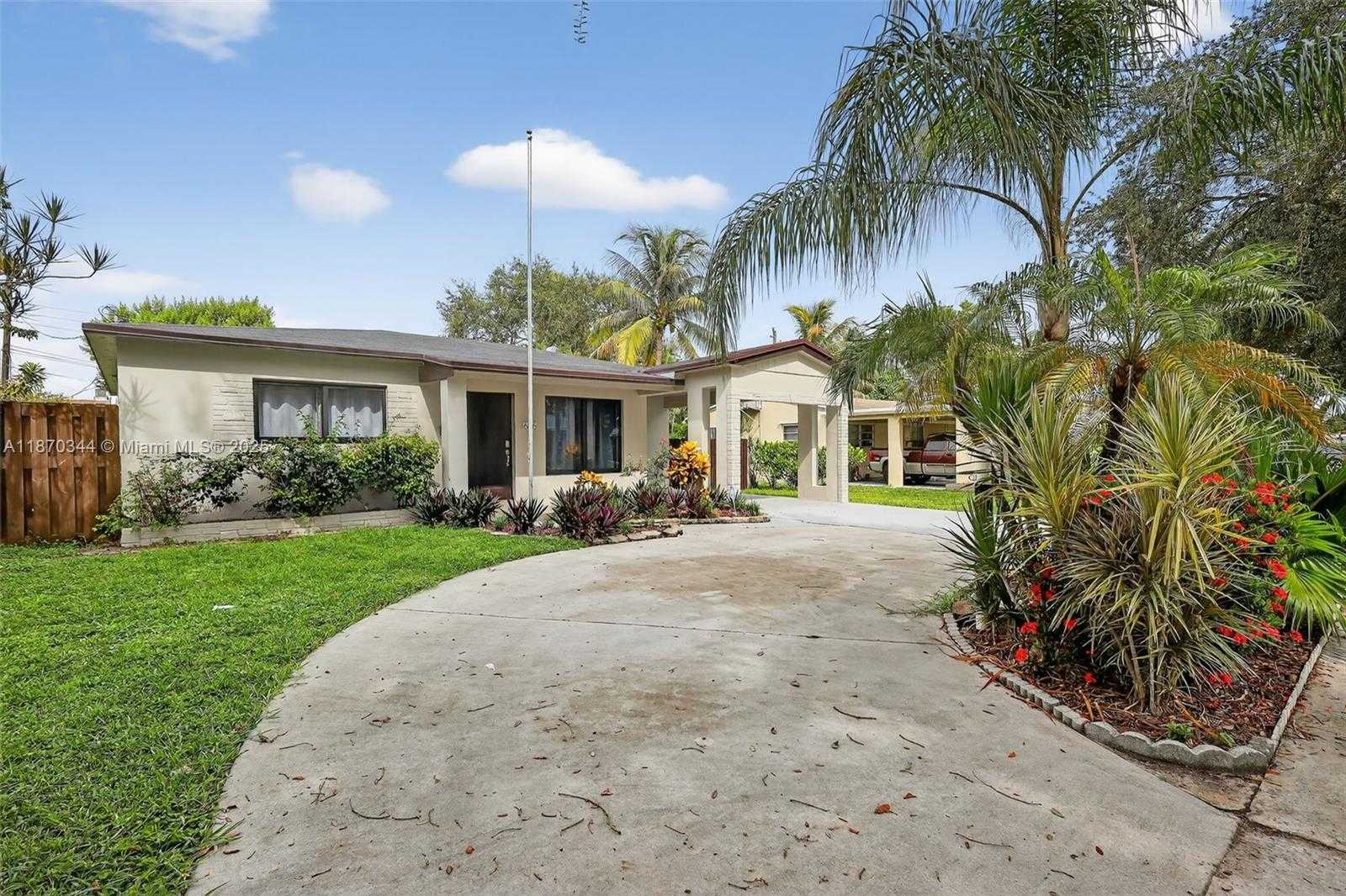 Small Image of 606 NORTH 28TH AVE, Hollywood Number 3