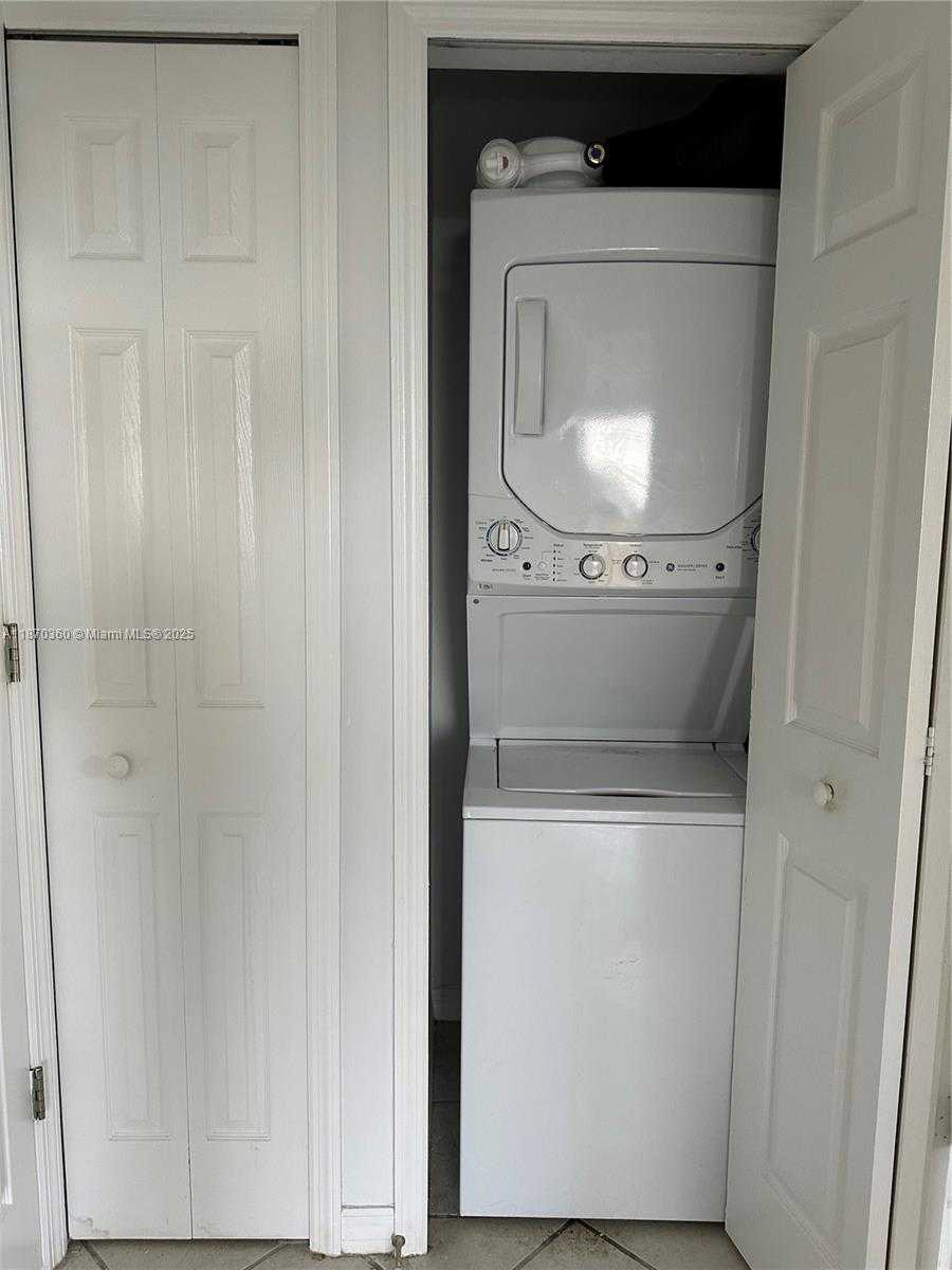 Small Image of 3500 CORAL WAY #1414, Miami Number 11