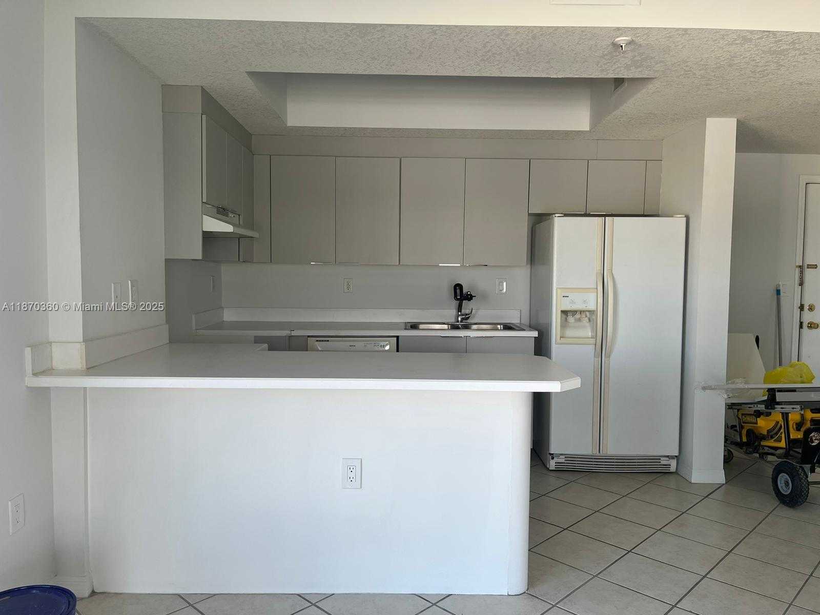 Small Image of 3500 CORAL WAY #1414, Miami Number 6