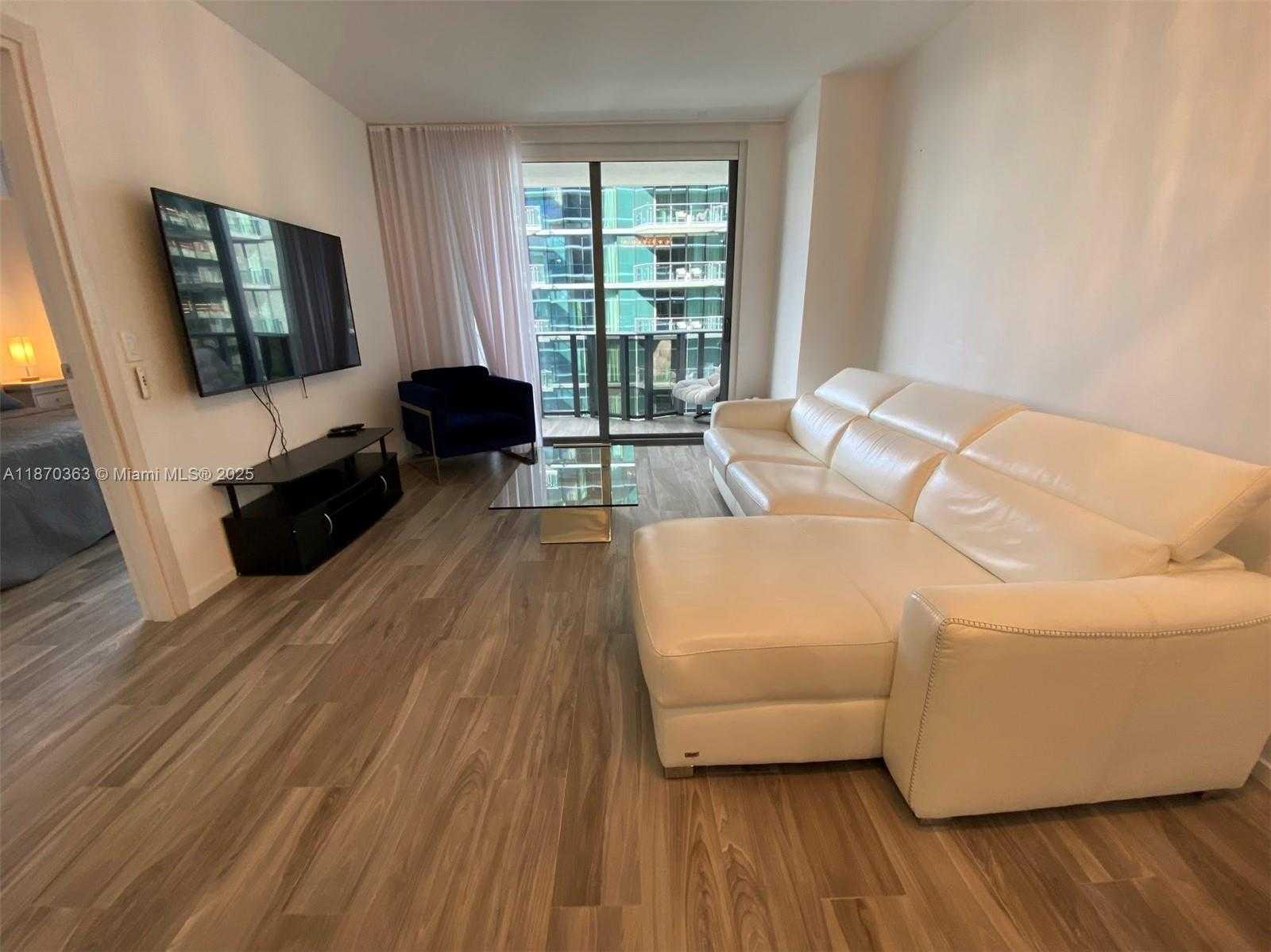 Small Image of 801 SOUTH MIAMI AVE #2008, Miami Number 17