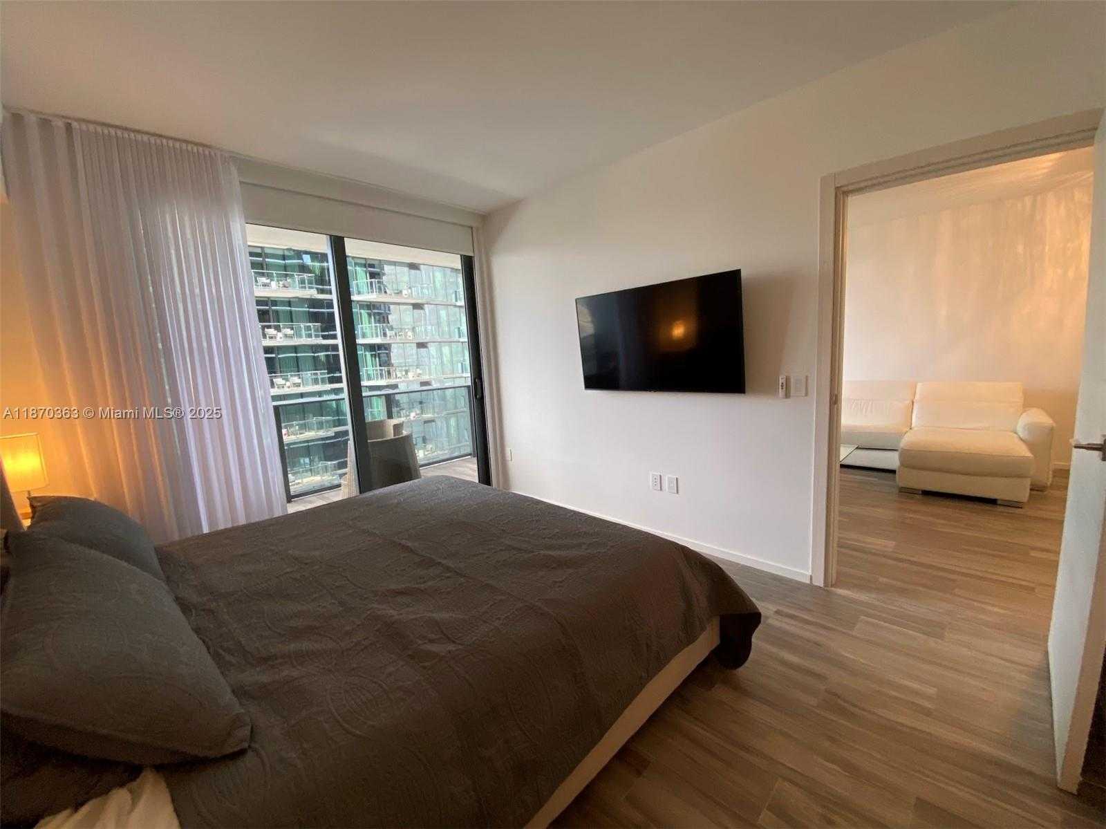 Small Image of 801 SOUTH MIAMI AVE #2008, Miami Number 22