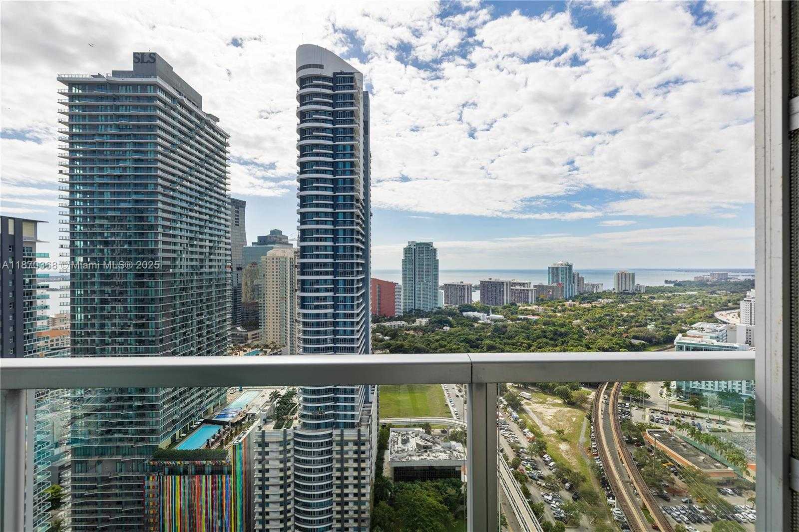 Small Image of 79 SOUTH WEST 12TH ST #3704, Miami Number 10