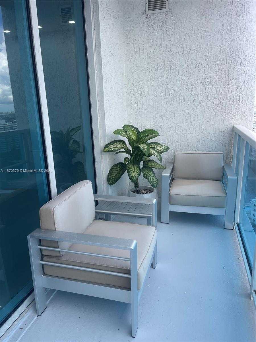 Small Image of 1945 SOUTH OCEAN DR #1912, Hallandale Beach Number 12