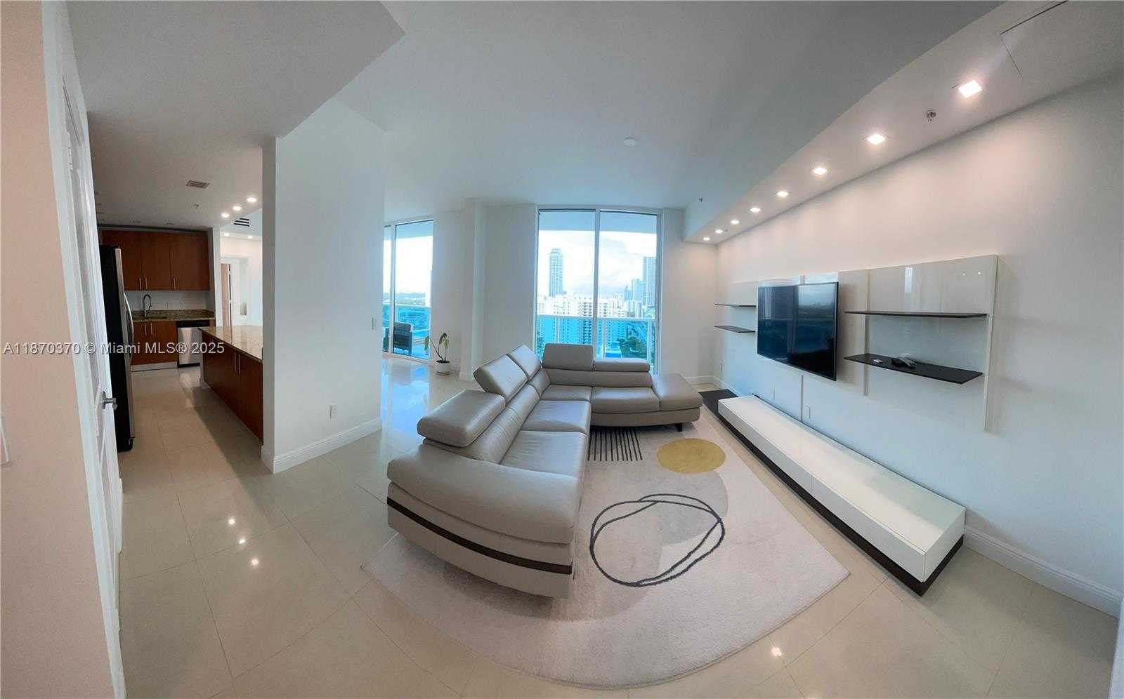Small Image of 1945 SOUTH OCEAN DR #1912, Hallandale Beach Number 3