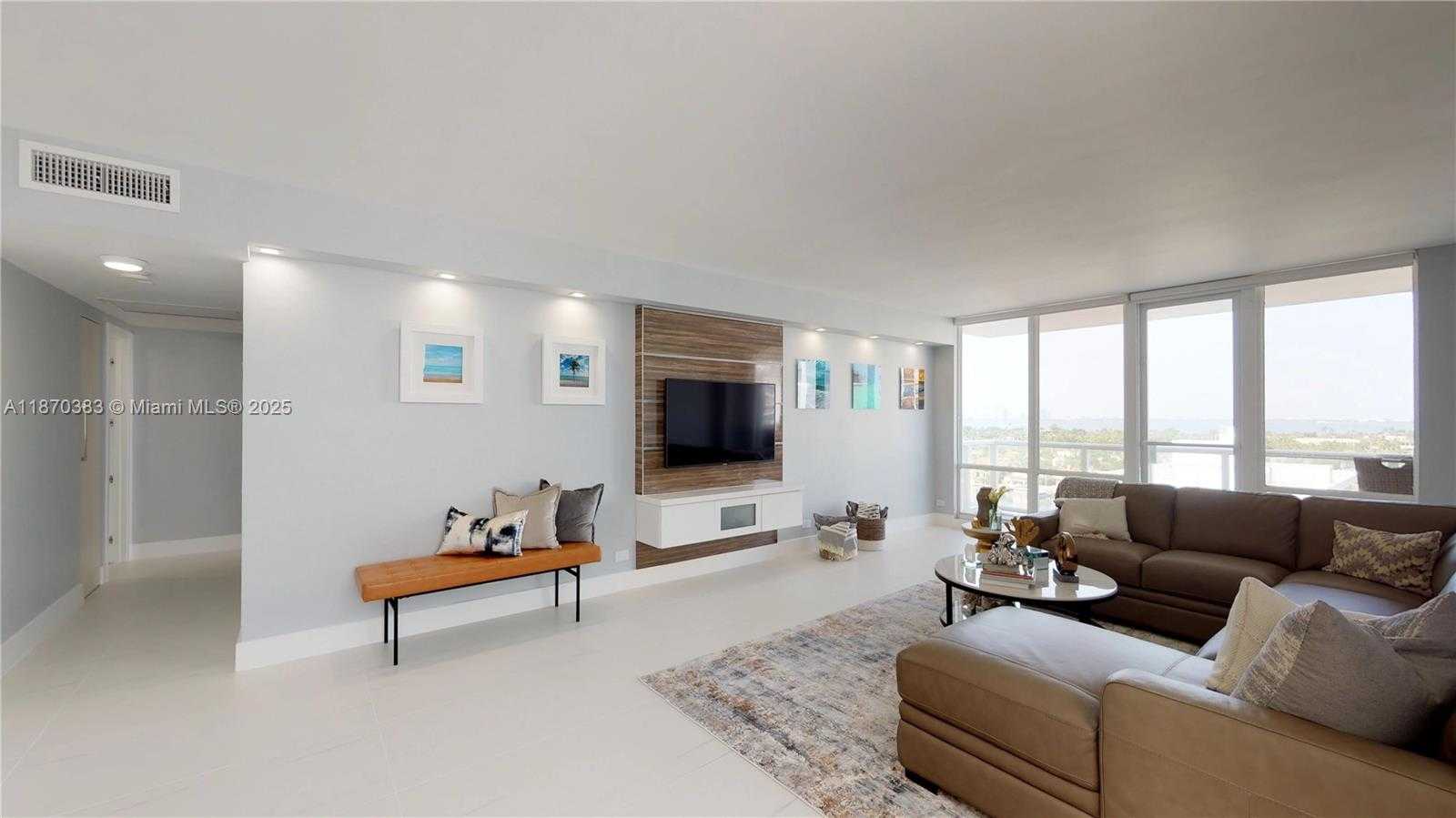 Small Image of 5601 COLLINS AVE #1225, Miami Beach Number 2