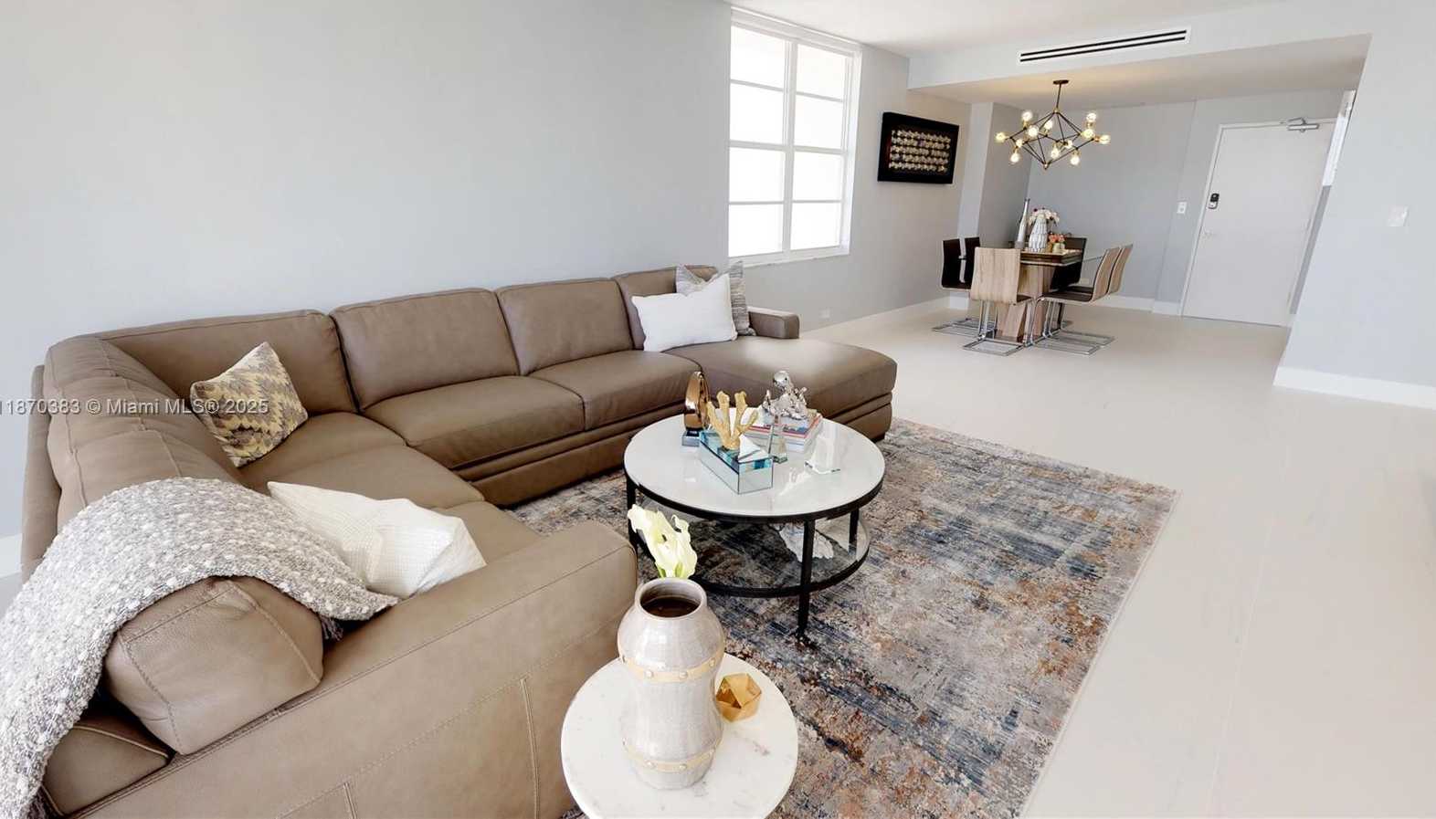 Small Image of 5601 COLLINS AVE #1225, Miami Beach Number 21