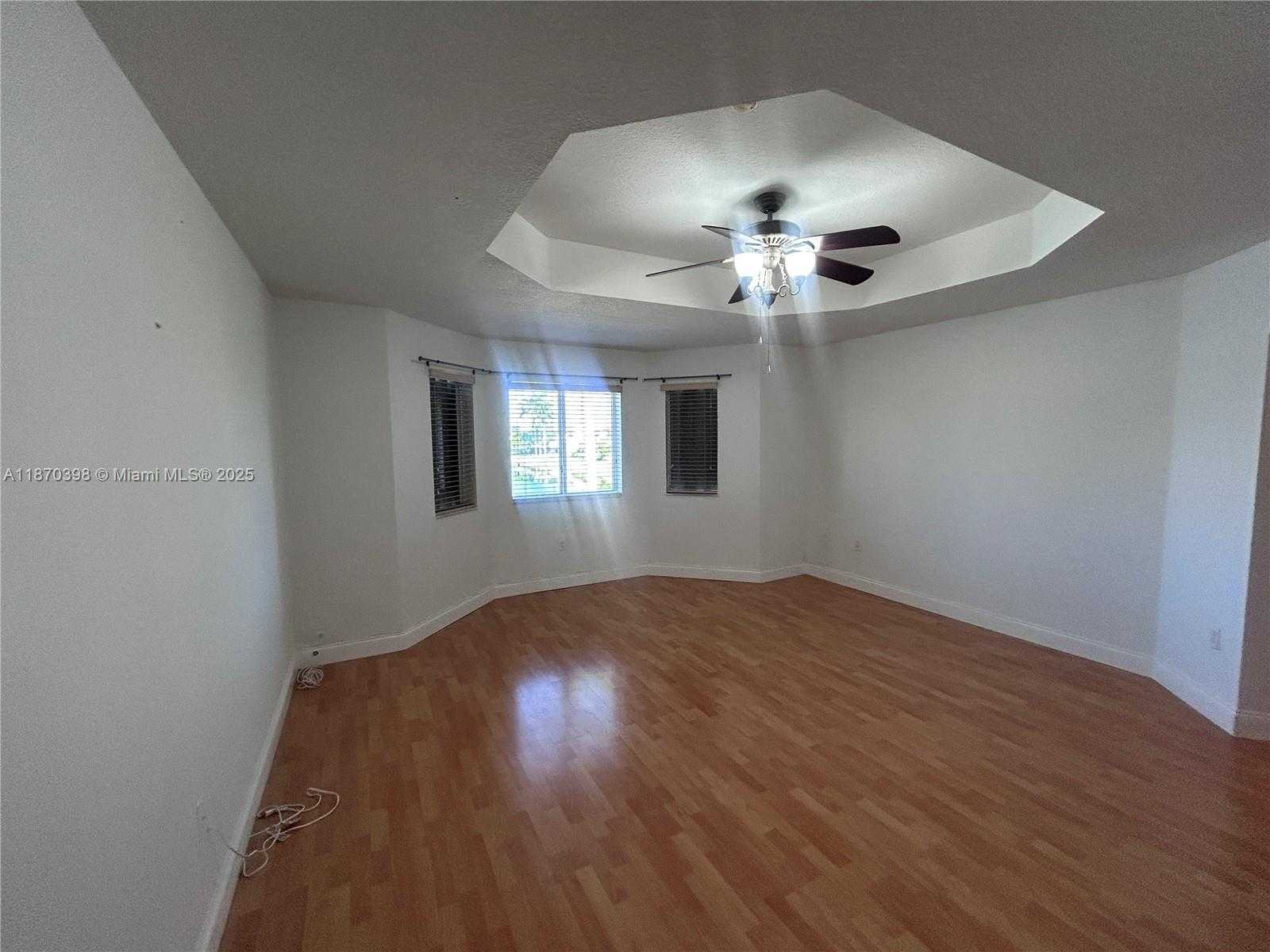 Small Image of 6528 SOUTH WEST 158TH PASSAGE, Miami Number 14