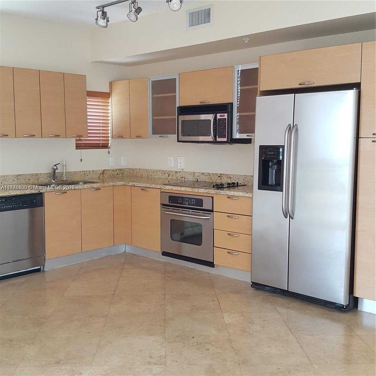 Small Image of 3180 SOUTH WEST 22 ST #905, Miami Number 2