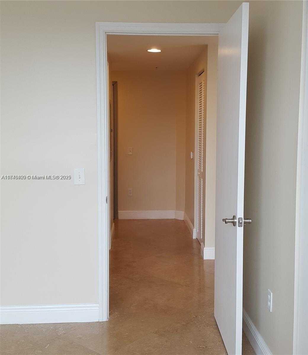 Small Image of 3180 SOUTH WEST 22 ST #905, Miami Number 8