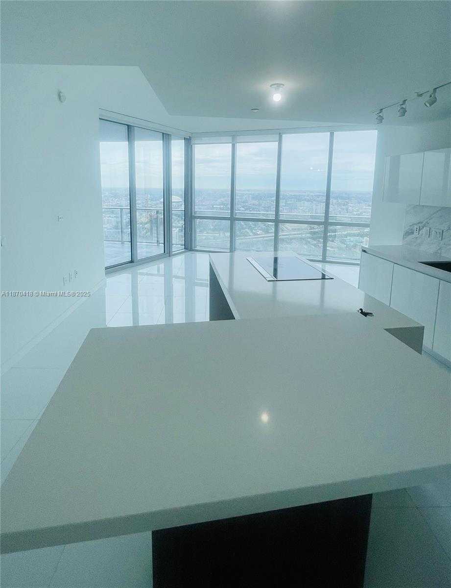 Small Image of 851 NORTH EAST 1ST AVE #5004, Miami Number 25