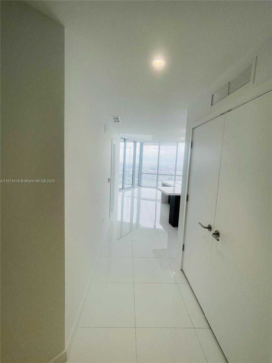 Small Image of 851 NORTH EAST 1ST AVE #5004, Miami Number 31