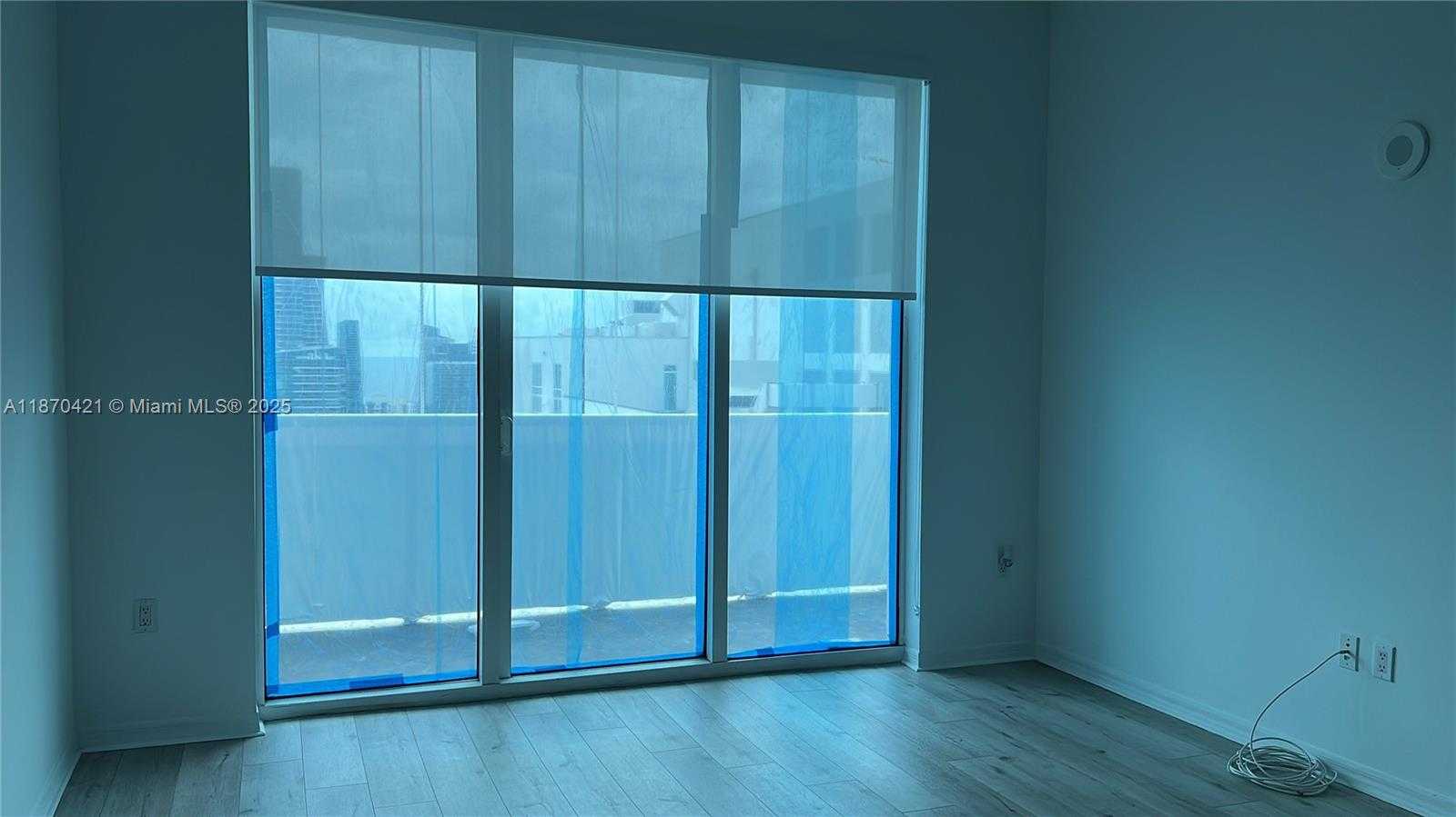 Small Image of 950 BRICKELL BAY DR #4503, Miami Number 10