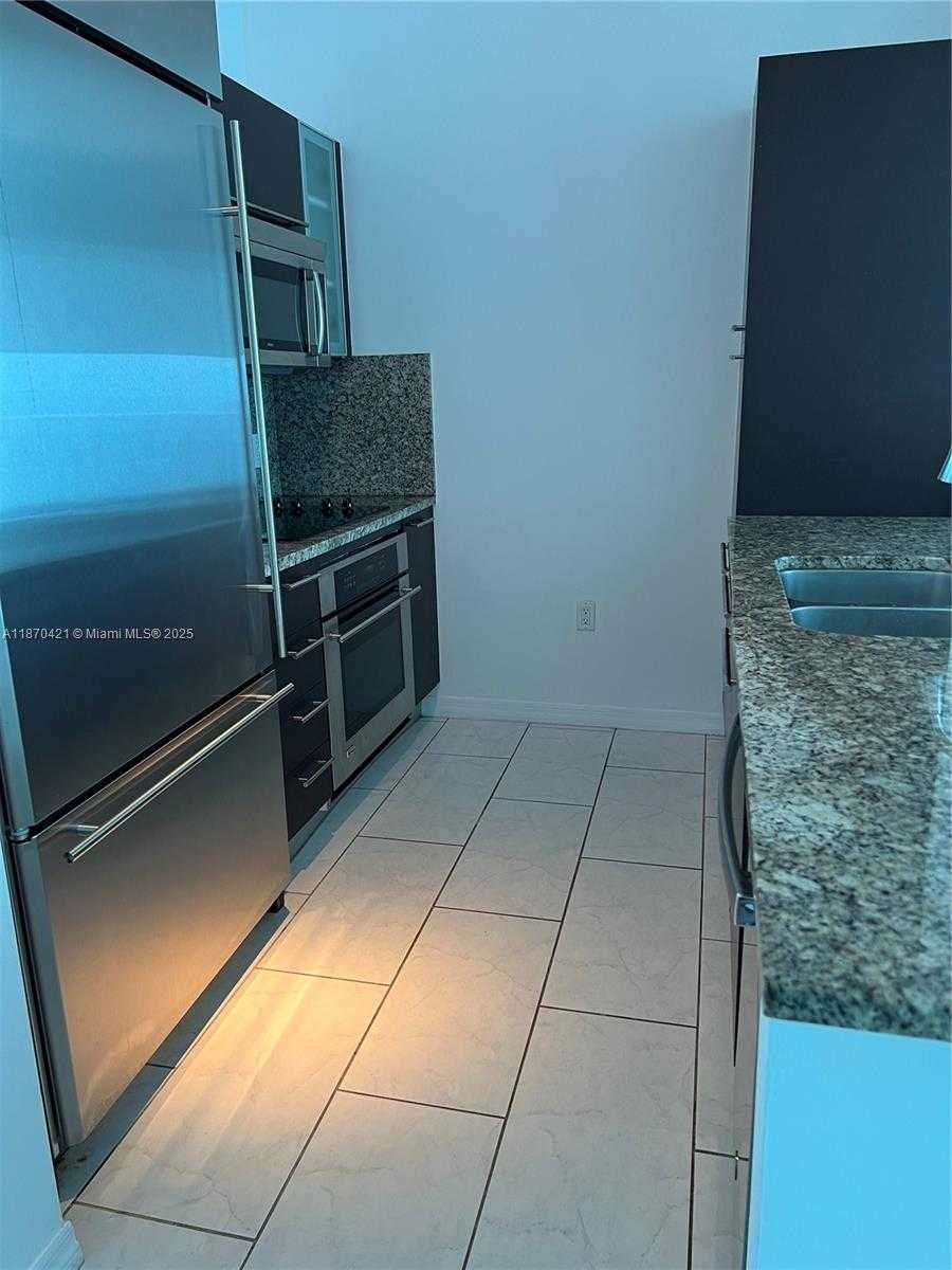 Small Image of 950 BRICKELL BAY DR #4503, Miami Number 7