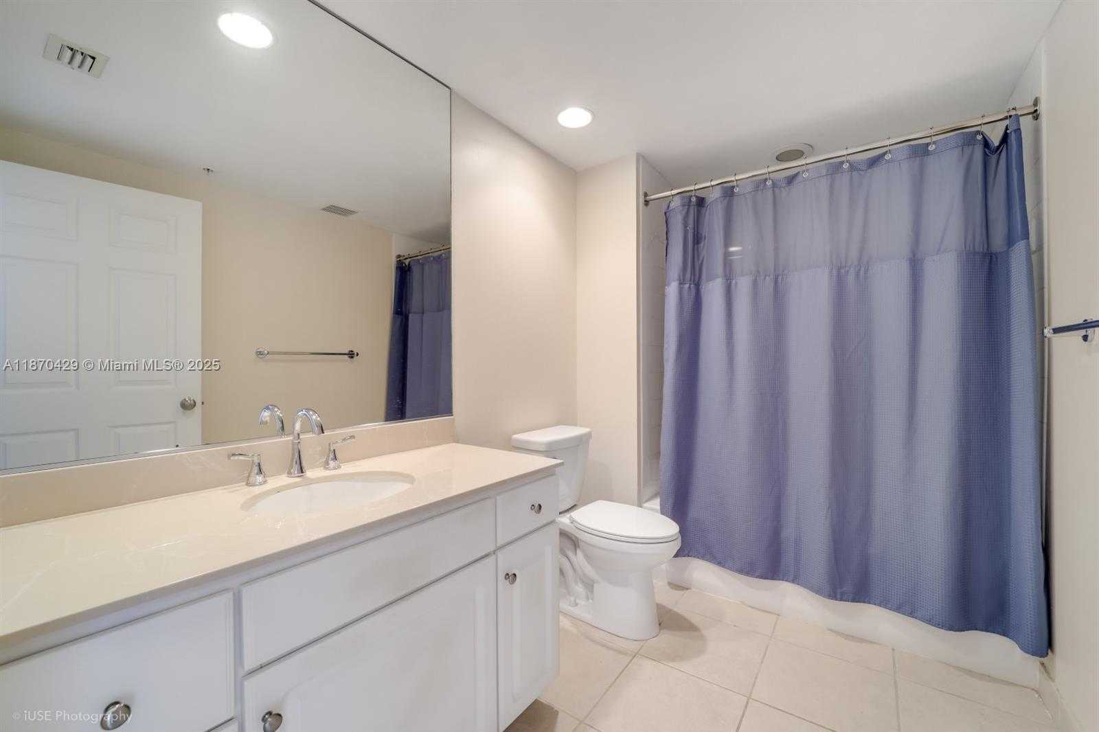 Small Image of 2000 NORTH BAYSHORE DR #1203, Miami Number 6