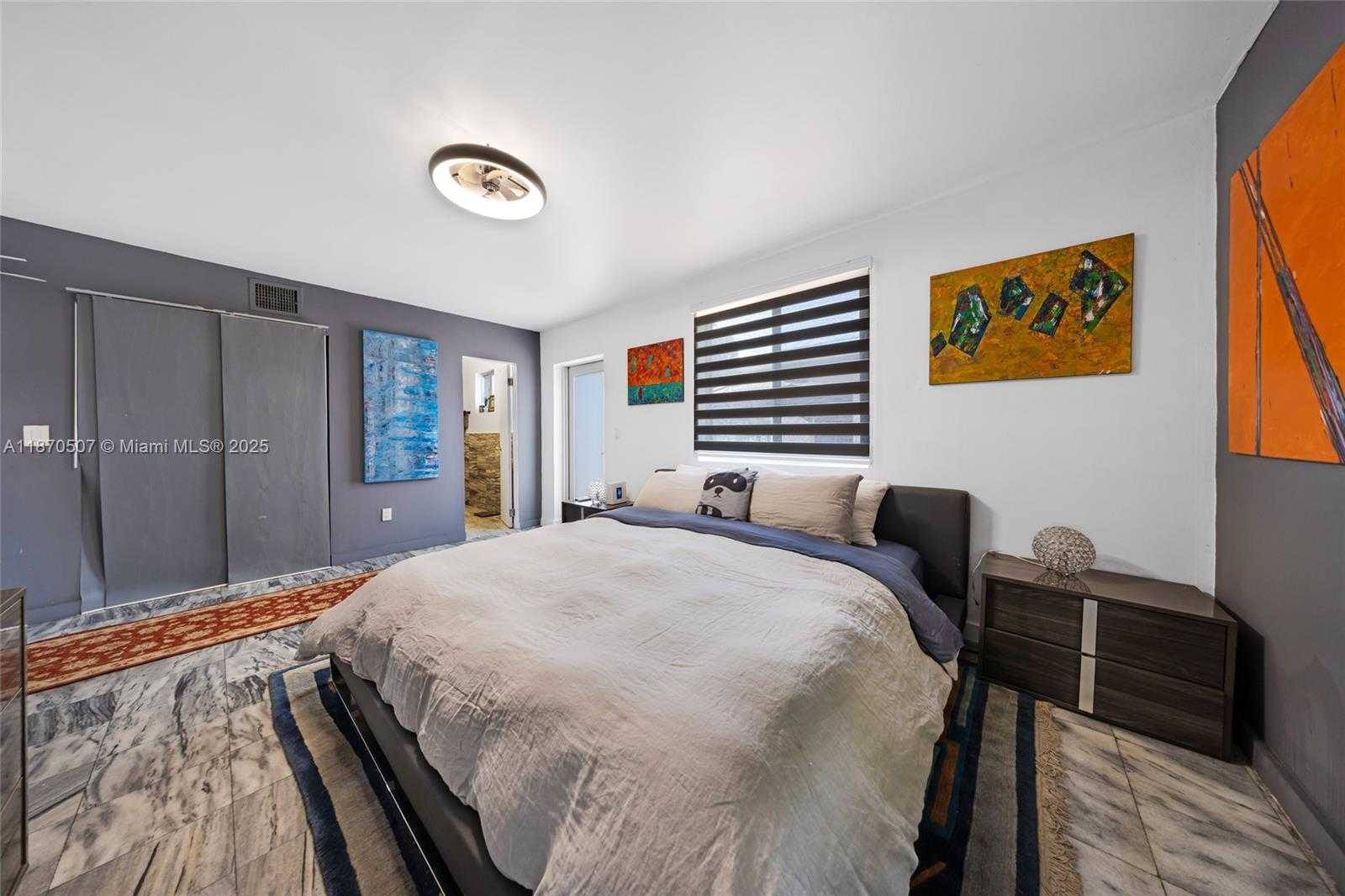 Small Image of 910 NORTH EAST 81ST ST #910, Miami Number 27