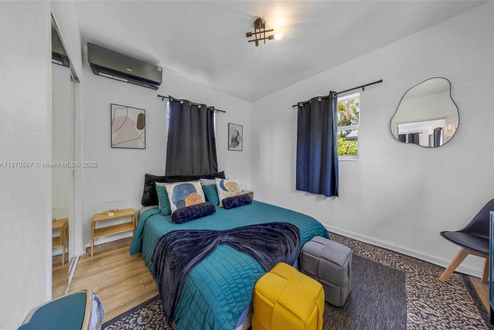 Small Image of 910 NORTH EAST 81ST ST #910, Miami Number 40