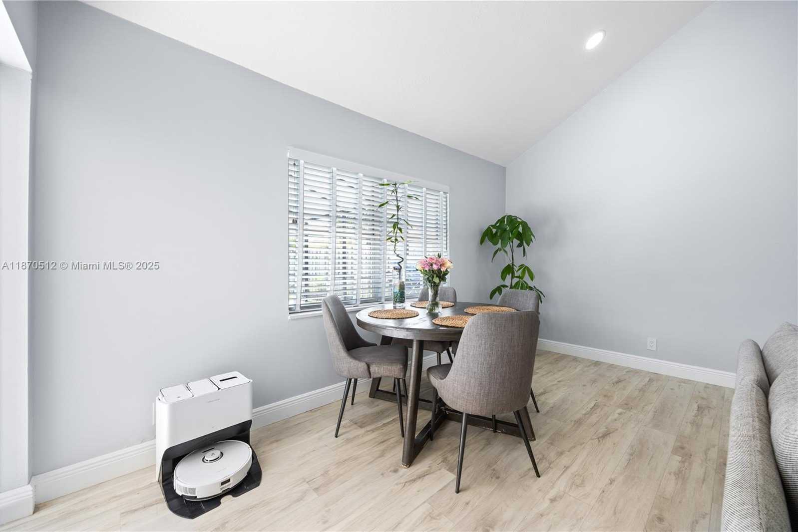 Small Image of 22341 SEA BASS DR, Boca Raton Number 14