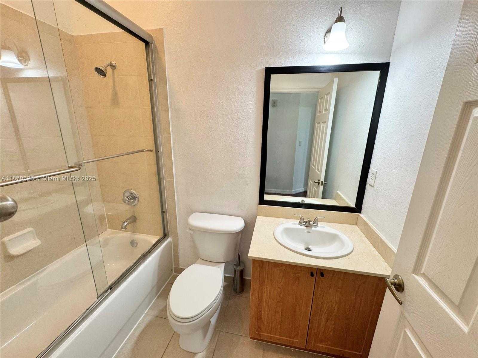 Small Image of 10850 NORTH WEST 89TH TER #210-5, Doral Number 19