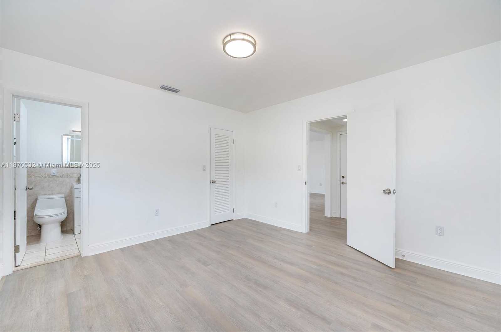 Small Image of 3091 SOUTH LE JEUNE RD #3091, Coral Gables Number 26