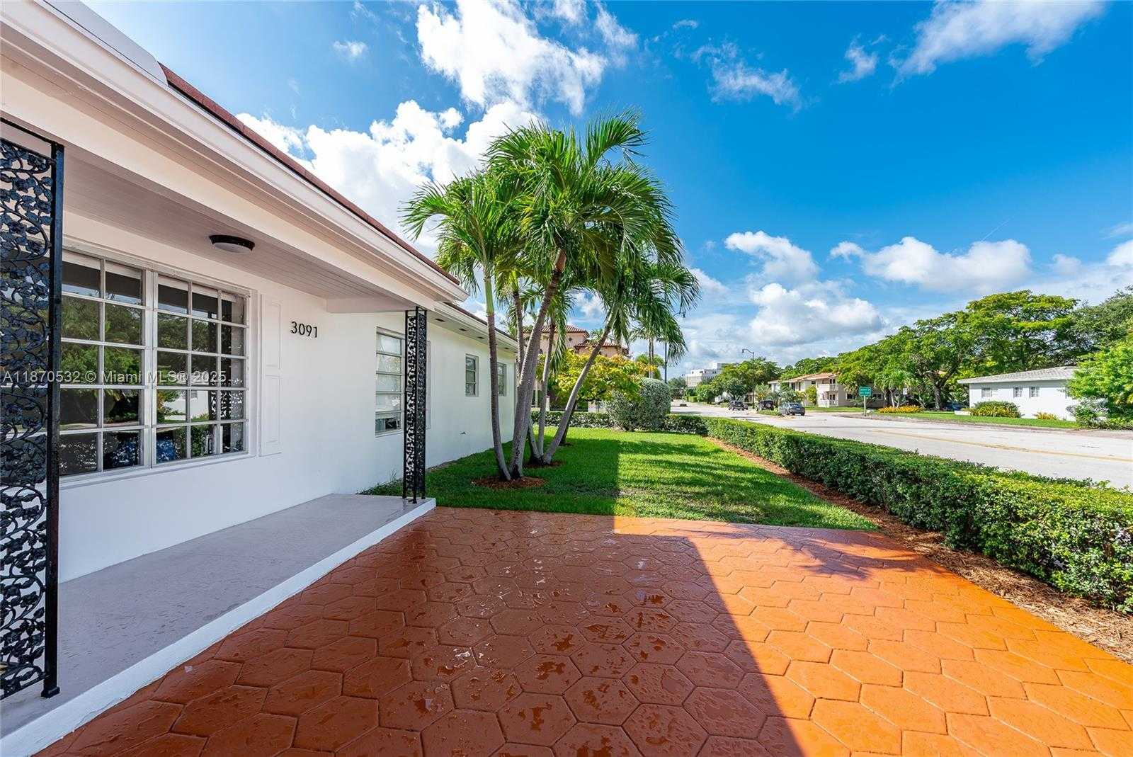 Small Image of 3091 SOUTH LE JEUNE RD #3091, Coral Gables Number 5