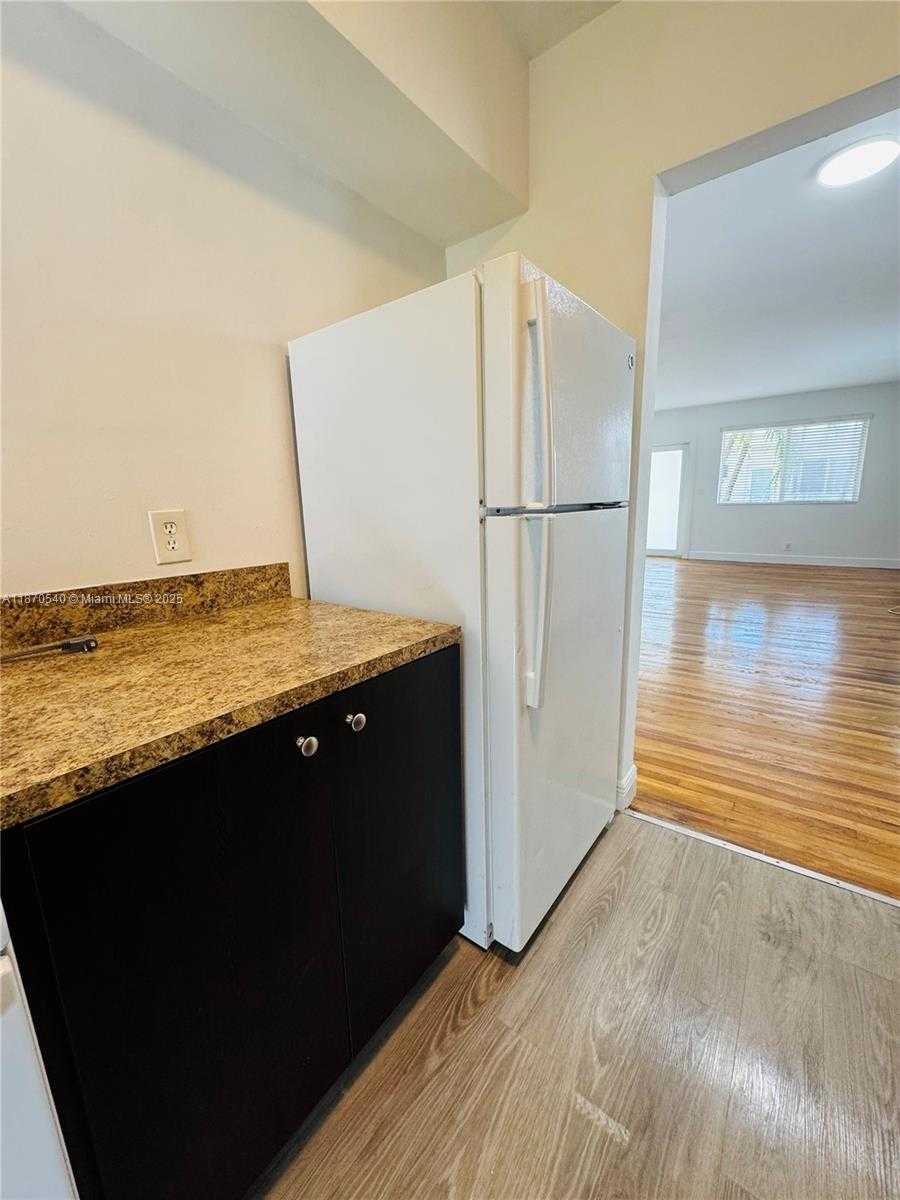 Small Image of 330 86TH ST #9, Miami Beach Number 14