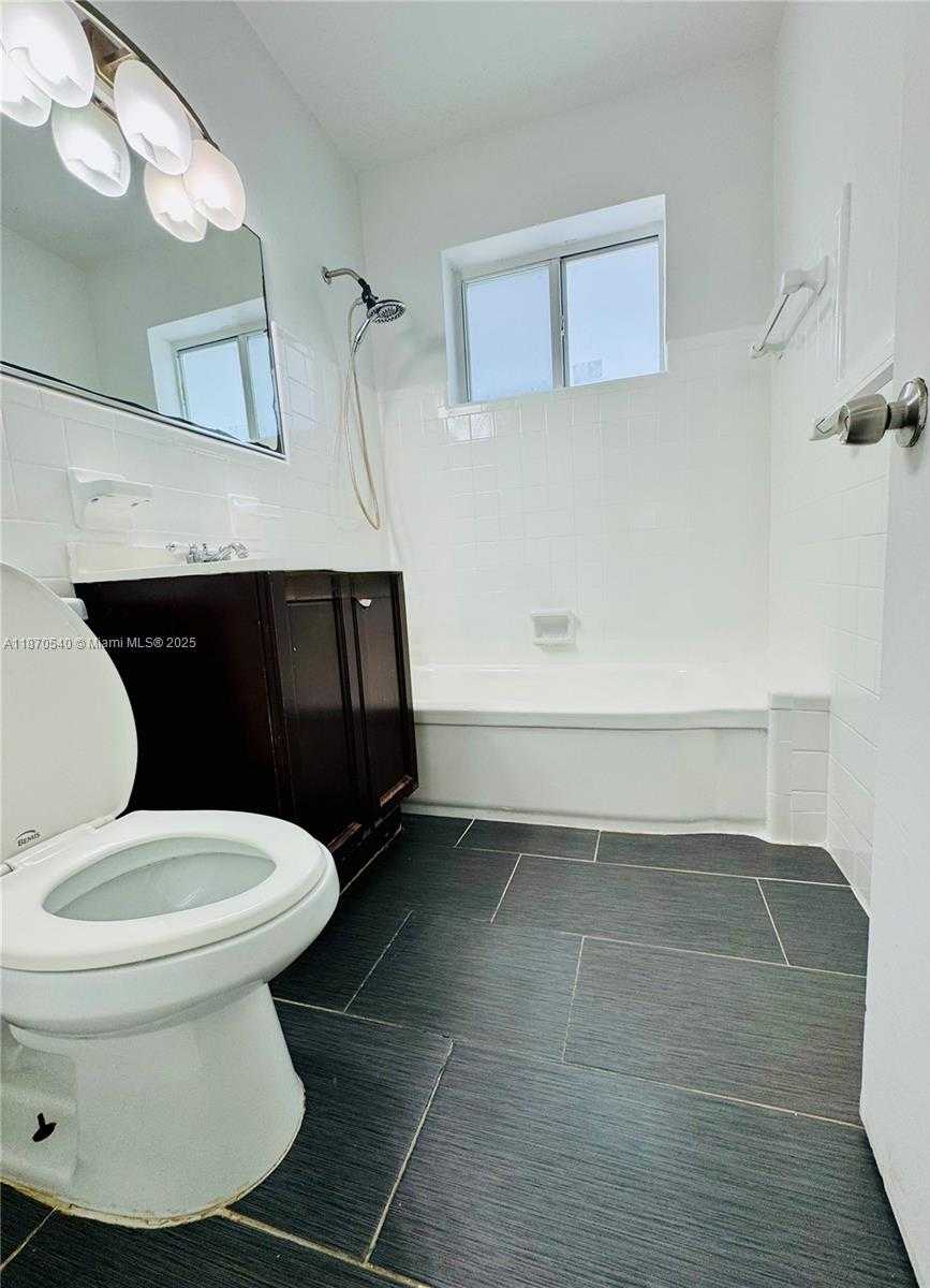Small Image of 330 86TH ST #9, Miami Beach Number 19