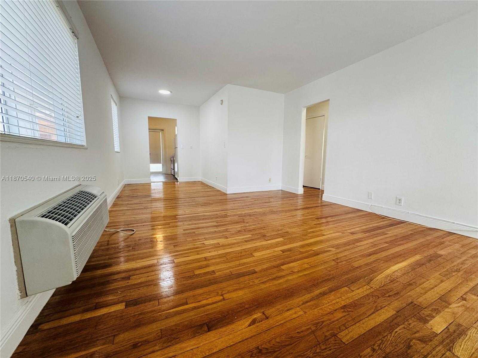 Small Image of 330 86TH ST #9, Miami Beach Number 6