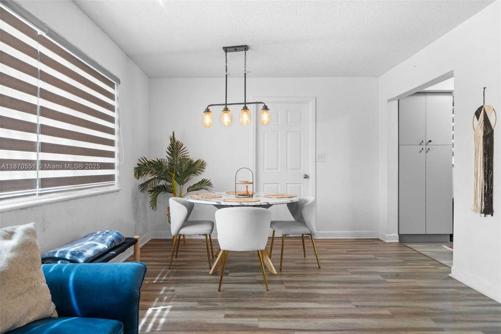 Small Image of 5920 NORTH EAST 2ND TER, Oakland Park Number 4