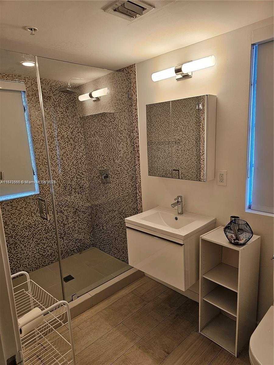 Small Image of 700 16TH ST #209, Miami Beach Number 7