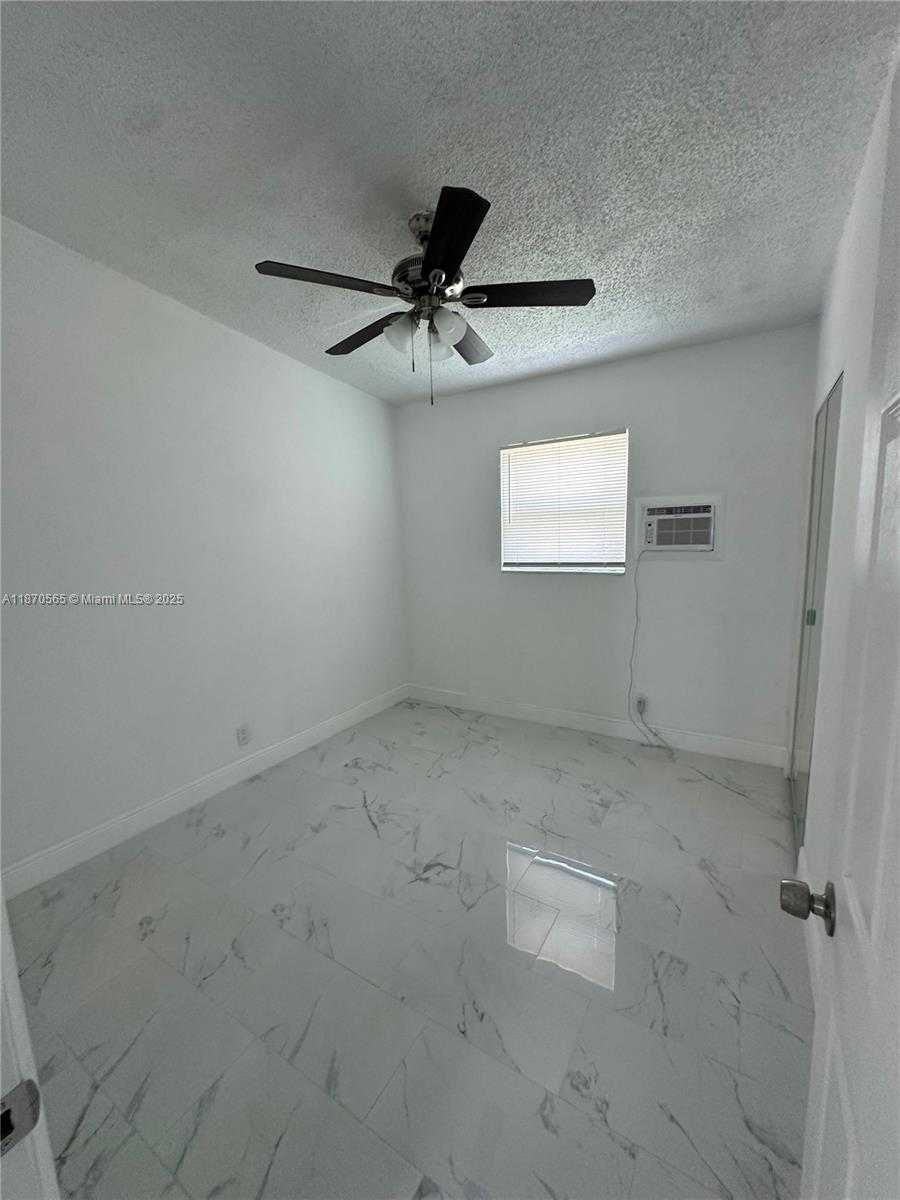 Small Image of 240 NORTH WEST 28TH AVE, Boynton Beach Number 6