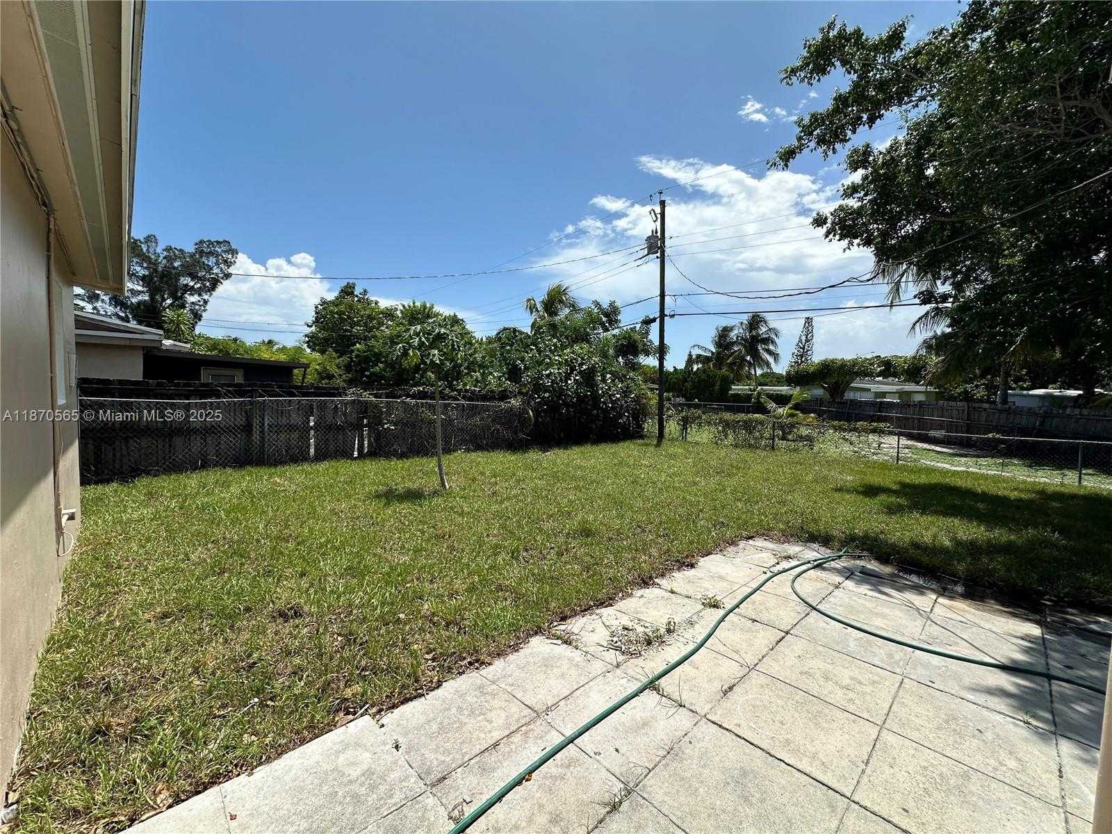 Small Image of 240 NORTH WEST 28TH AVE, Boynton Beach Number 9