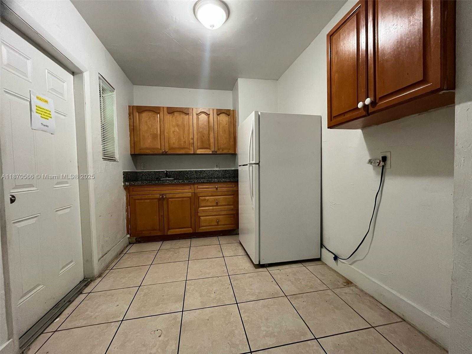 Small Image of 1015 NORTH WEST 42ND ST, Miami Number 3