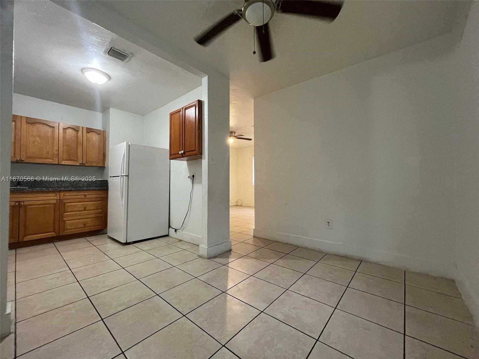 Small Image of 1015 NORTH WEST 42ND ST, Miami Number 4