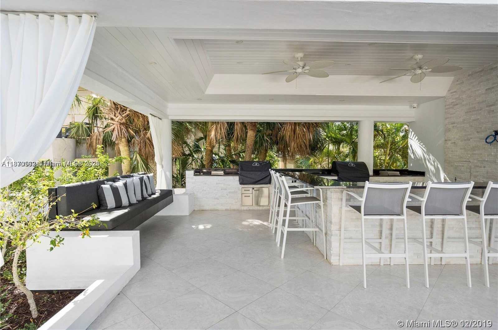 Small Image of 780 NORTH EAST 69TH ST #T-1D, Miami Number 11