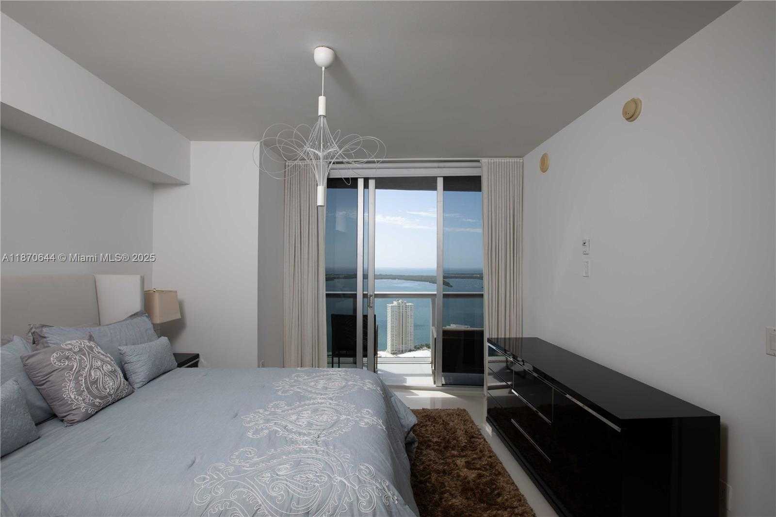 Small Image of 475 BRICKELL AVE #5007, Miami Number 13