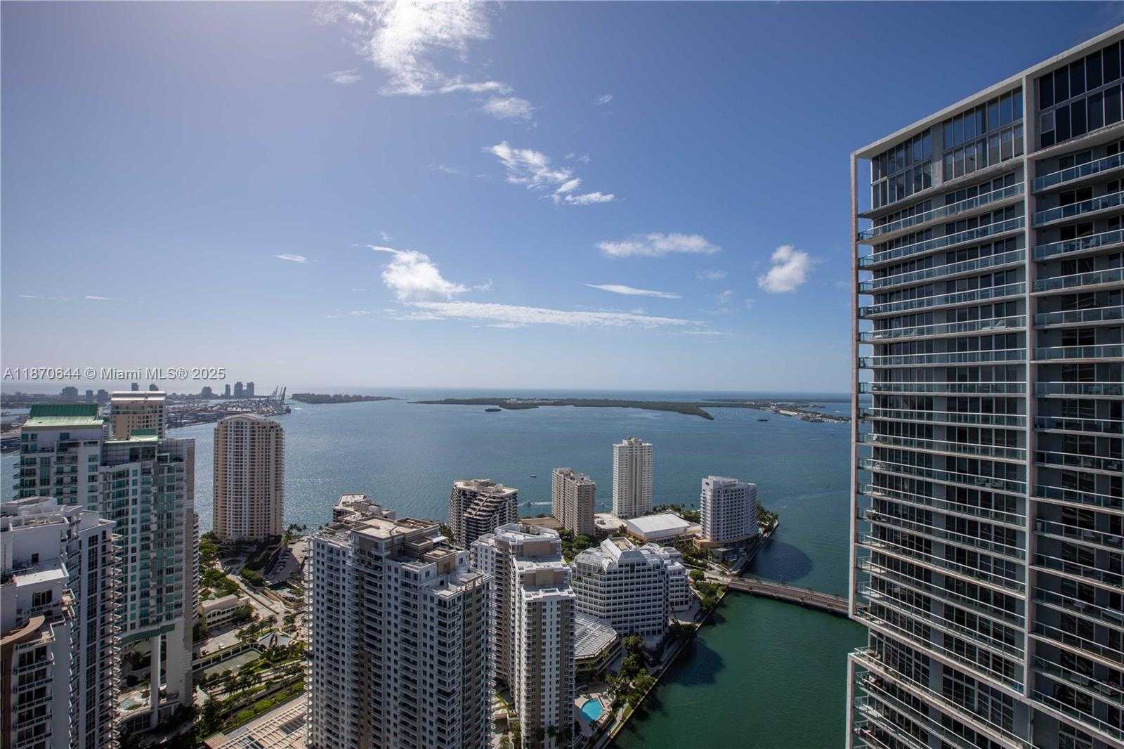 Small Image of 475 BRICKELL AVE #5007, Miami Number 2