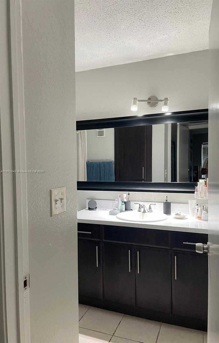 Small Image of 15600 SOUTH WEST 106TH LN #1007, Miami Number 11