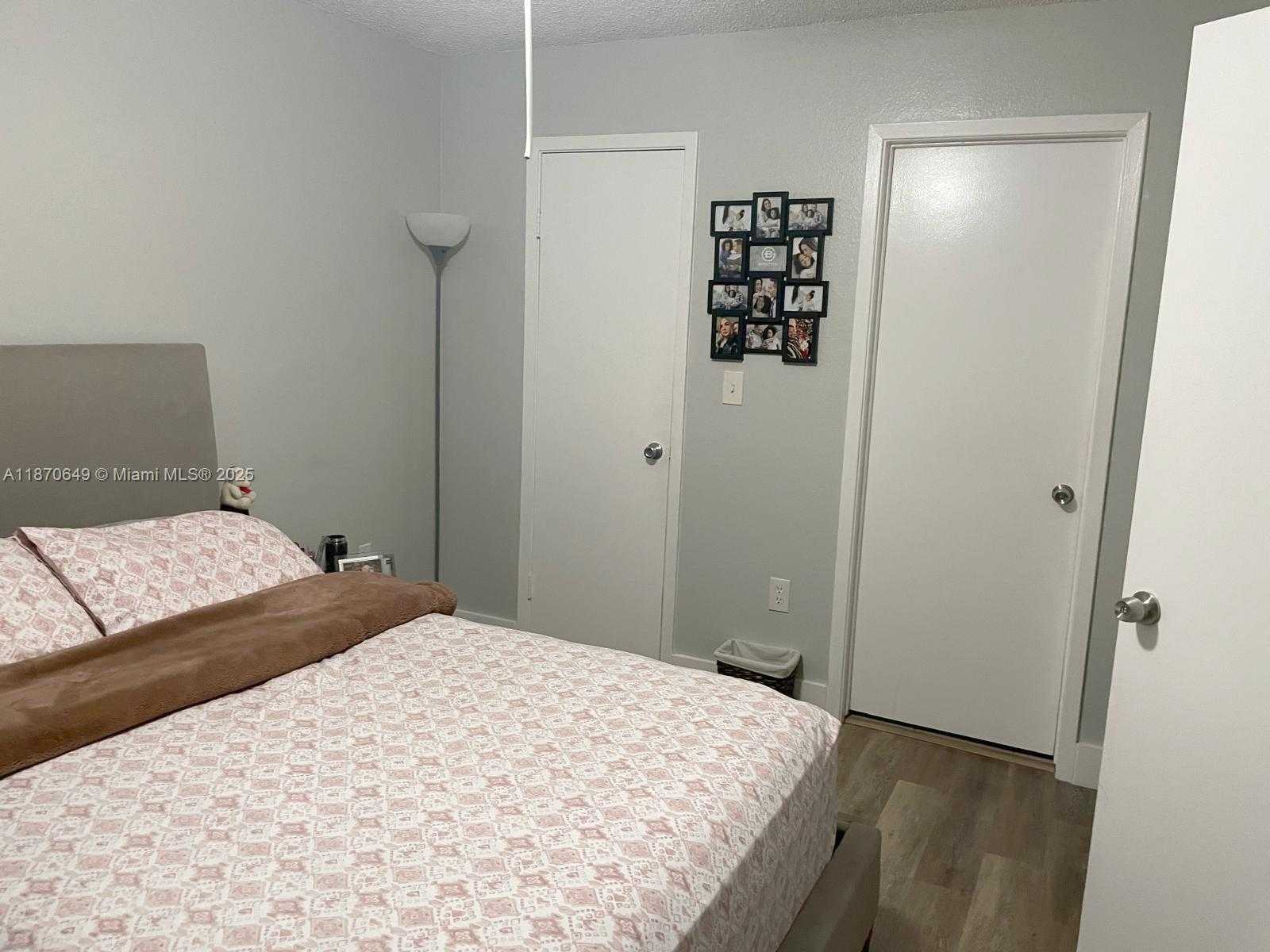 Small Image of 15600 SOUTH WEST 106TH LN #1007, Miami Number 17