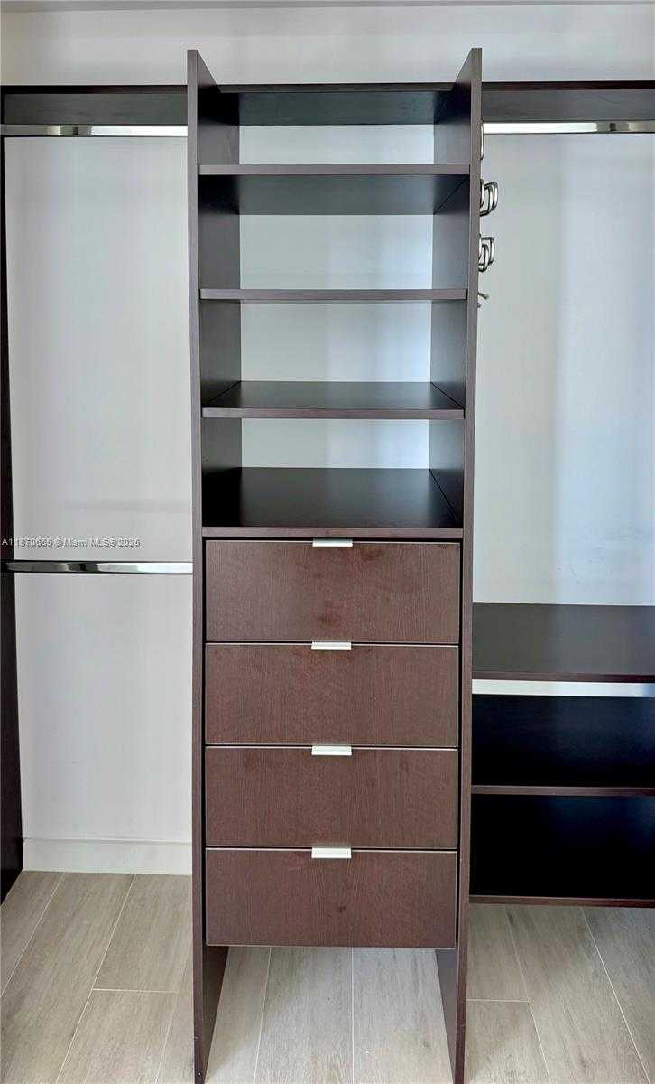 Small Image of 1100 SOUTH MIAMI AVE #2706, Miami Number 5