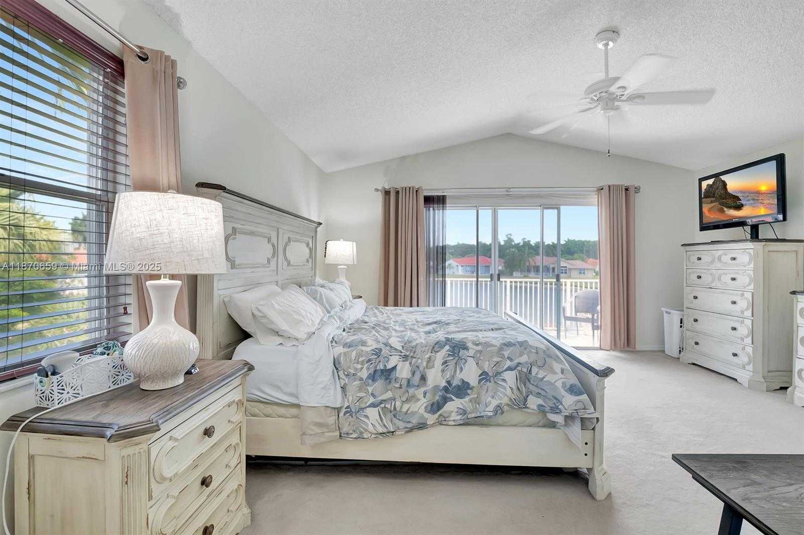 Small Image of 19314 KING PALM CT #19314, Boca Raton Number 24