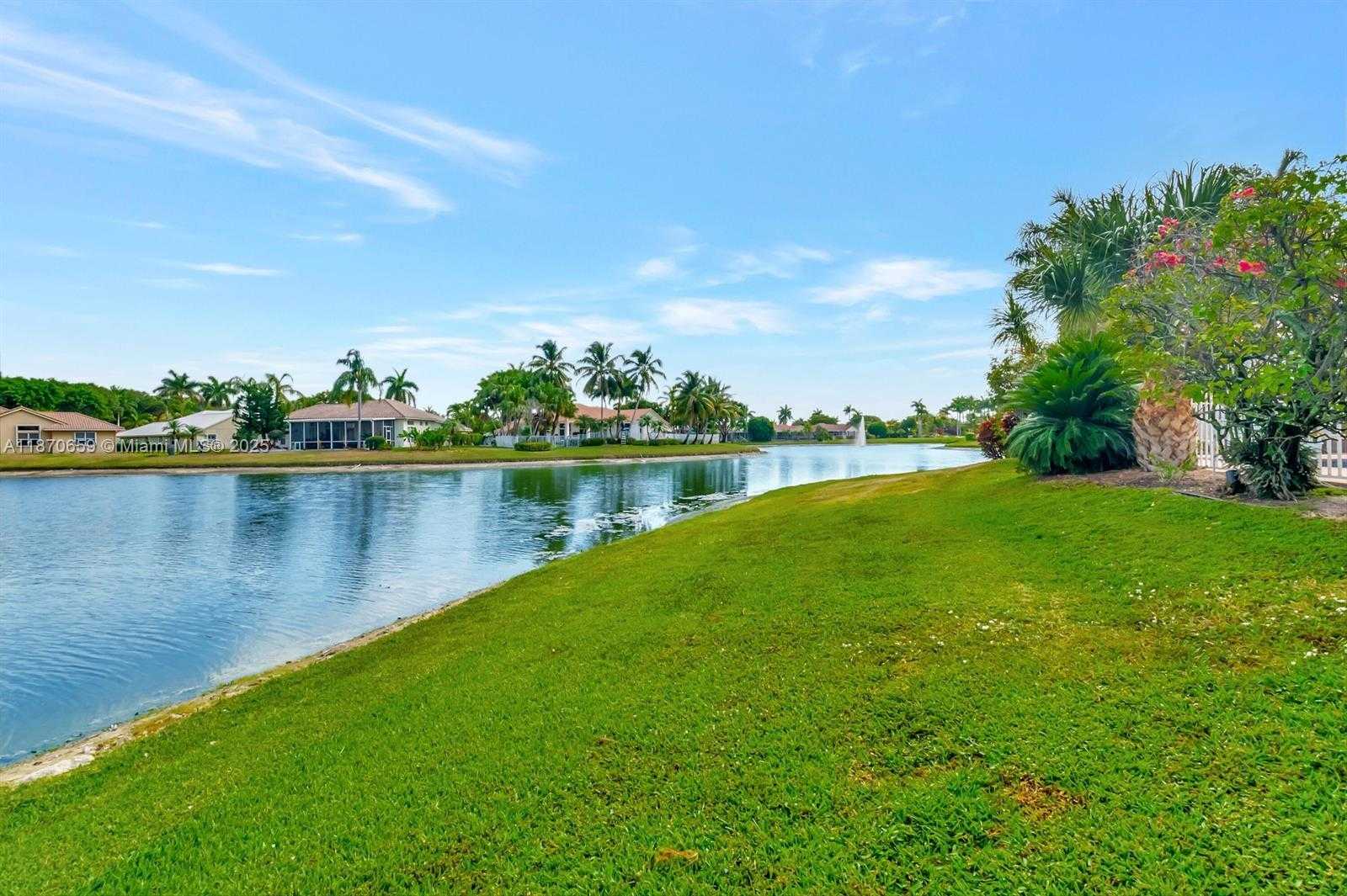 Small Image of 19314 KING PALM CT #19314, Boca Raton Number 43