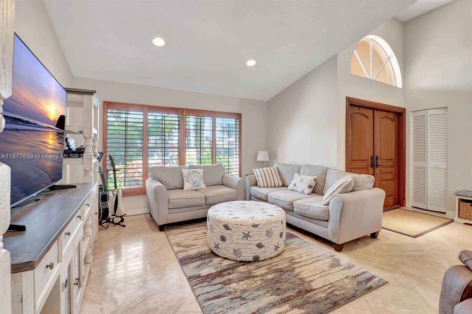 Small Image of 19314 KING PALM CT #19314, Boca Raton Number 7