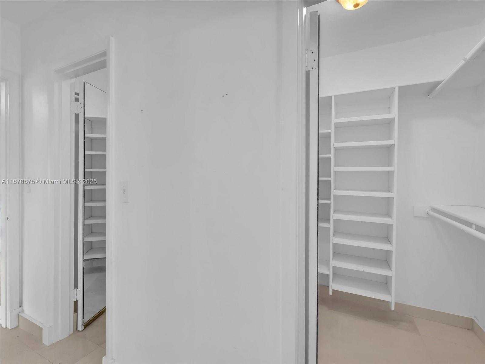Small Image of 5901 SOUTH WEST 136TH ST, Pinecrest Number 43