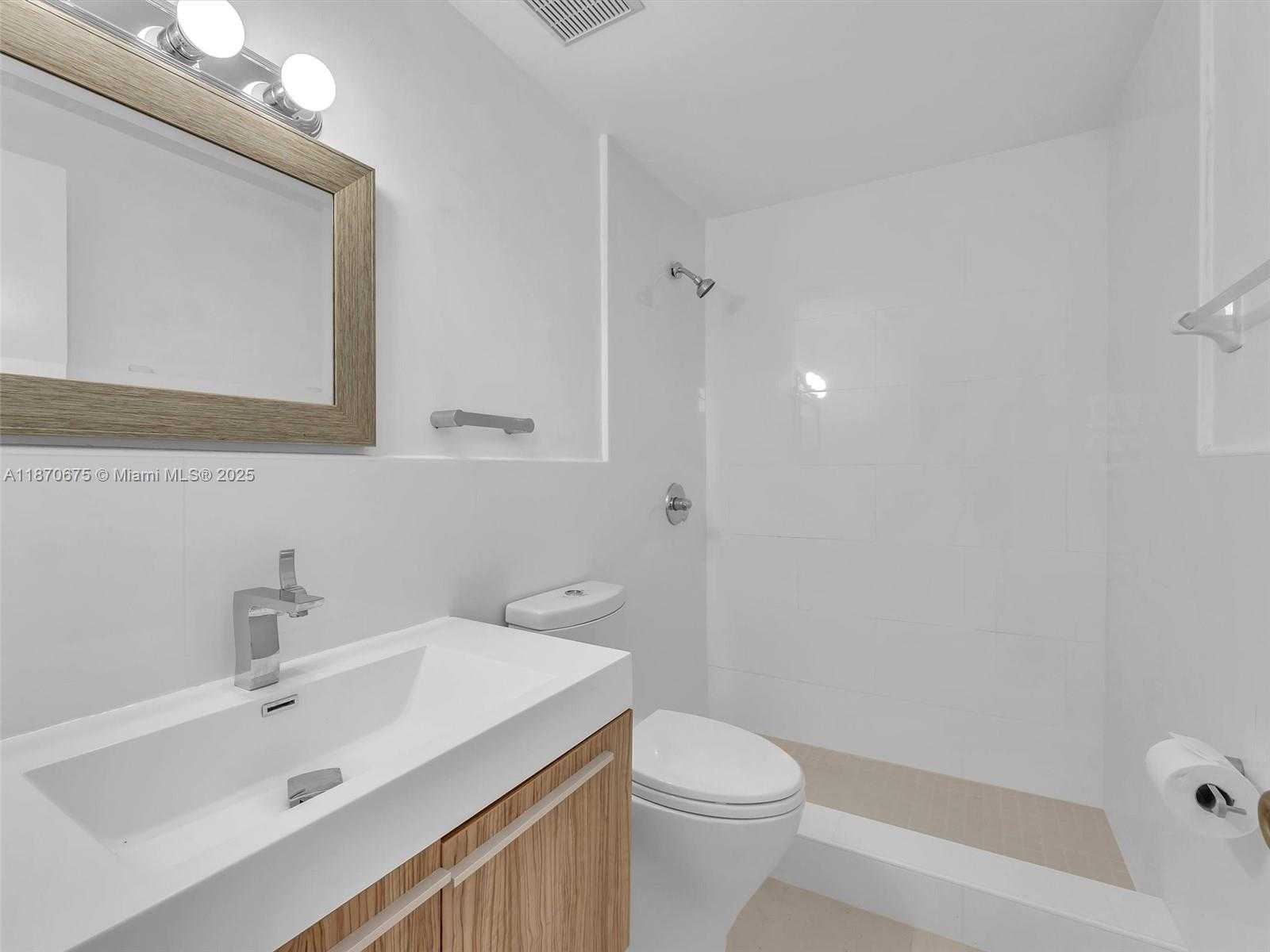Small Image of 5901 SOUTH WEST 136TH ST, Pinecrest Number 58
