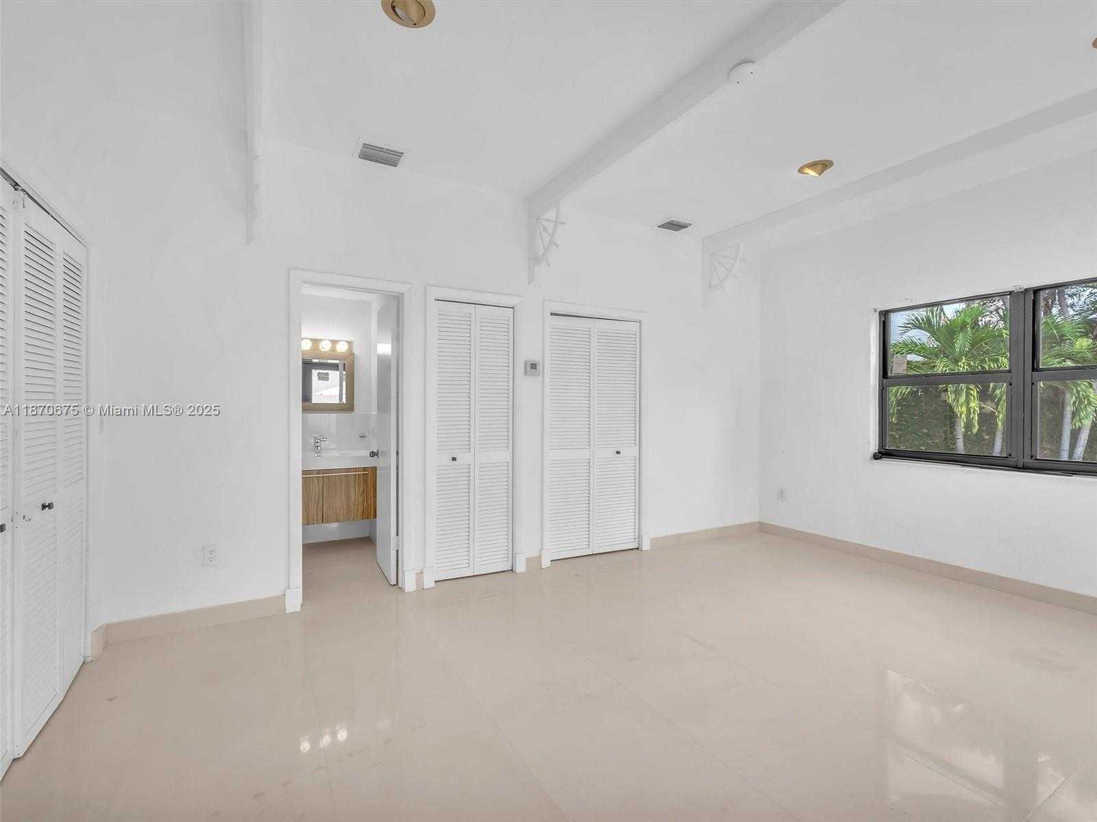 Small Image of 5901 SOUTH WEST 136TH ST, Pinecrest Number 61