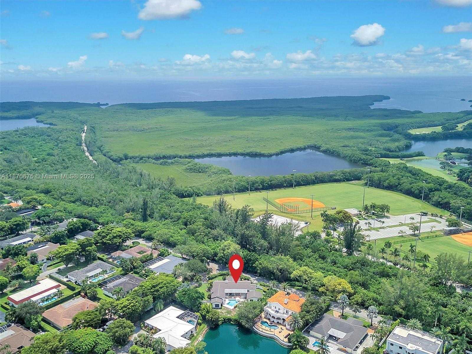 Small Image of 5901 SOUTH WEST 136TH ST, Pinecrest Number 66
