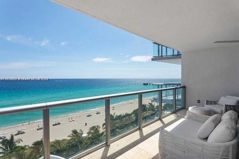 Small Image of 17001 COLLINS AVE #908, Sunny Isles Beach Number 15