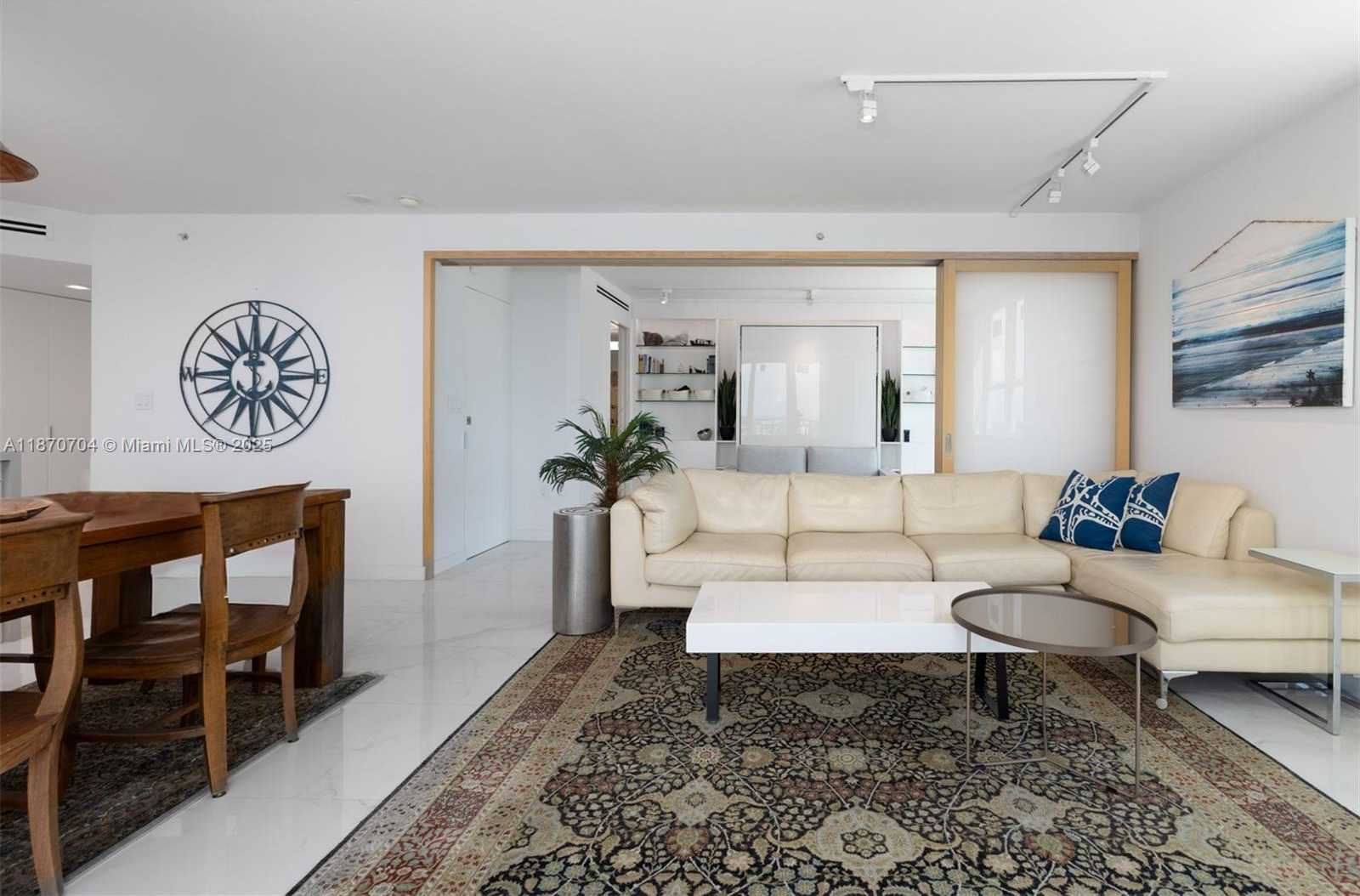 Small Image of 90 ALTON RD #1702, Miami Beach Number 14
