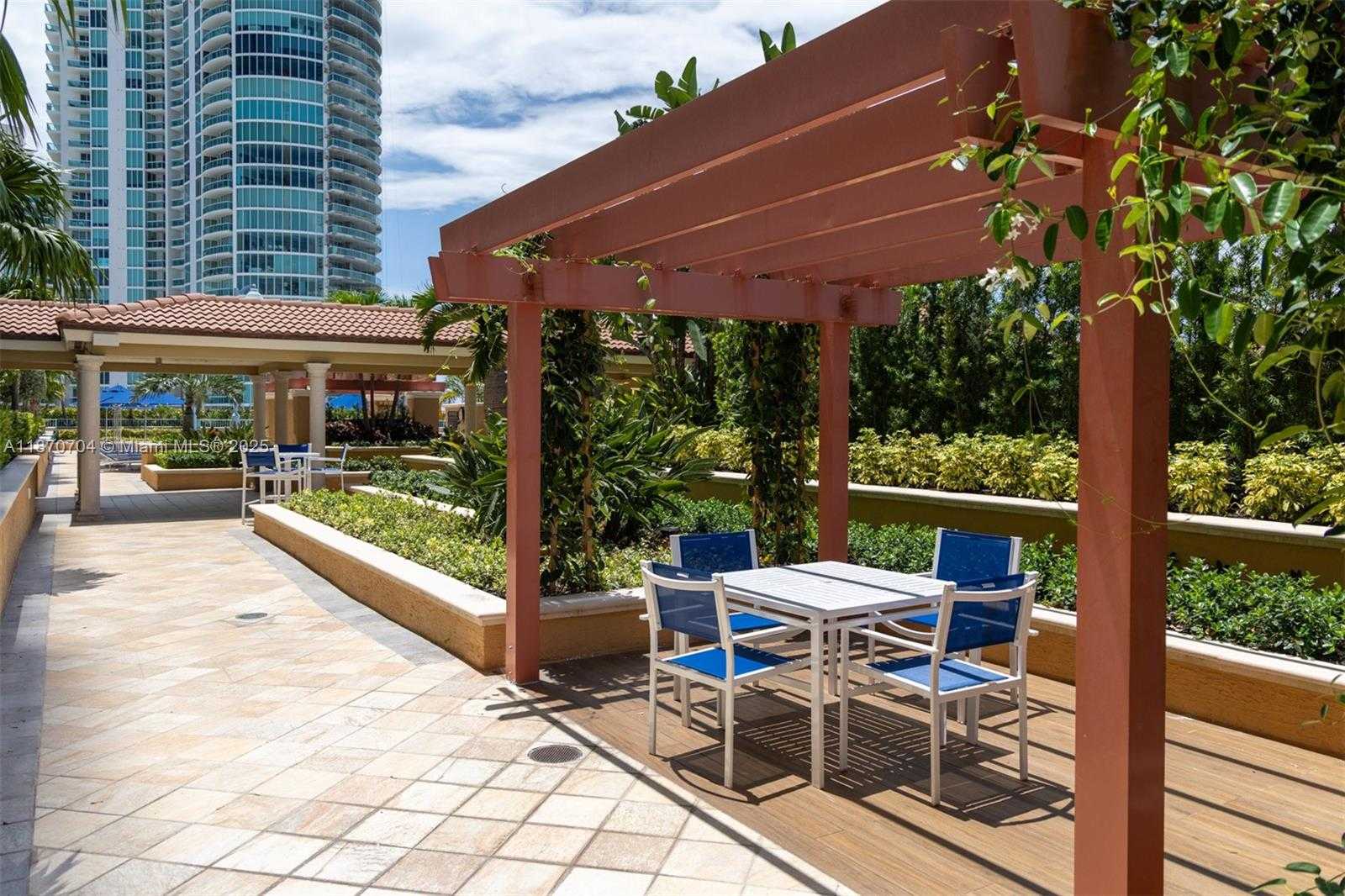 Small Image of 90 ALTON RD #1702, Miami Beach Number 25